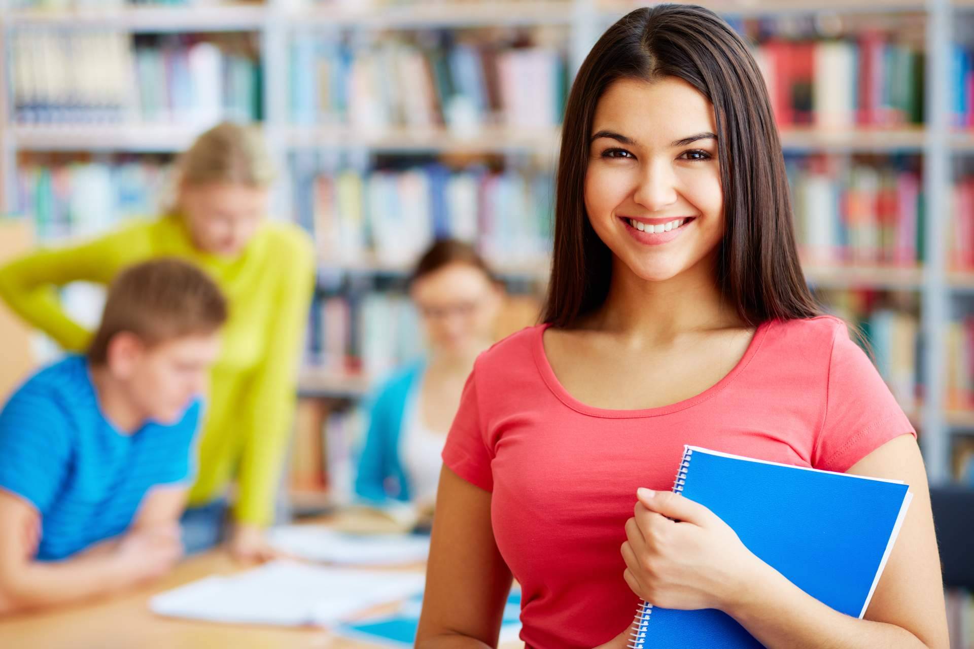 Ayuda Universitaria da ayuda para terminar con éxito el Trabajo Fin de Máster