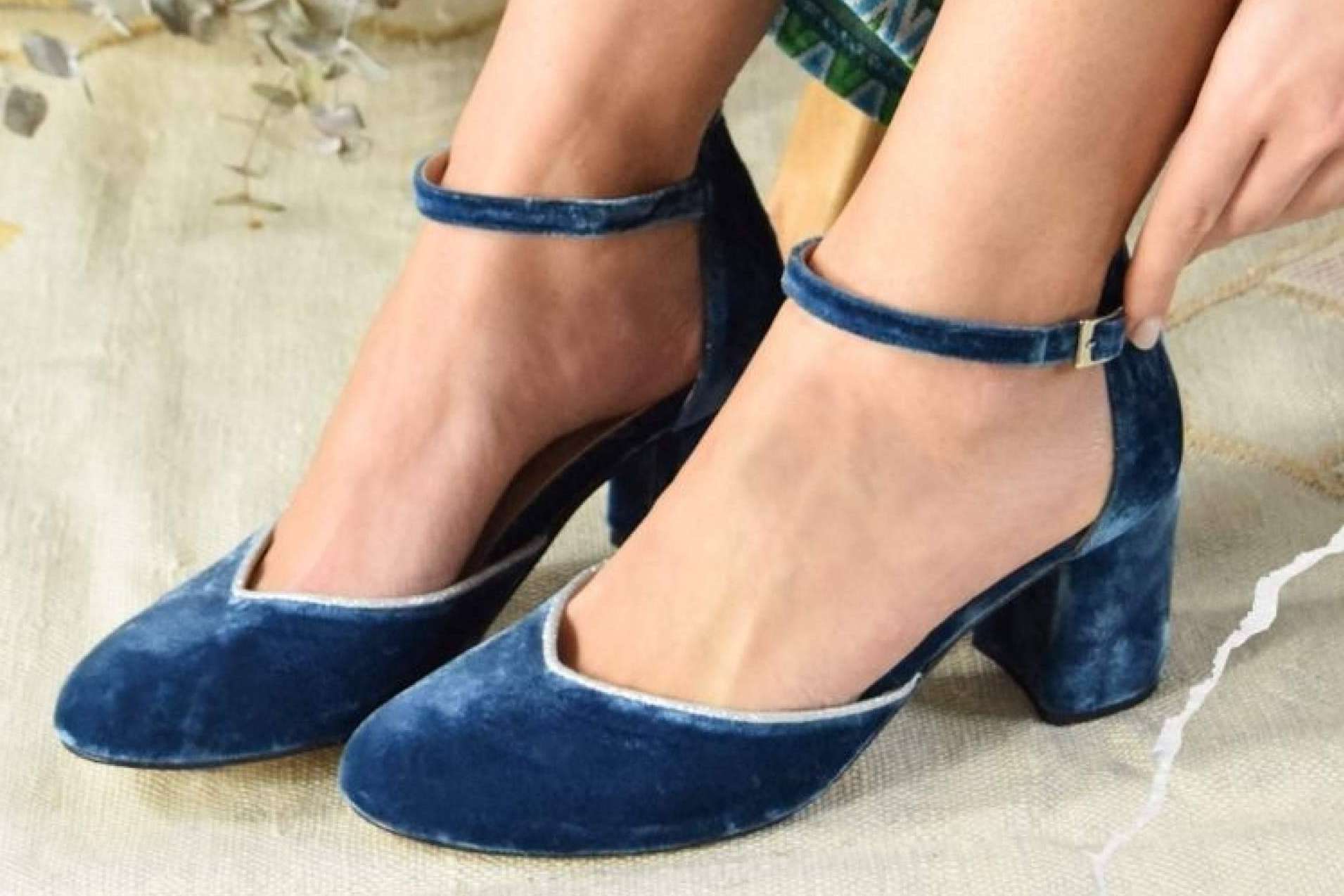 El amplio catálogo de zapatos elegantes para ocasiones especiales de la firma de moda Mardecleo