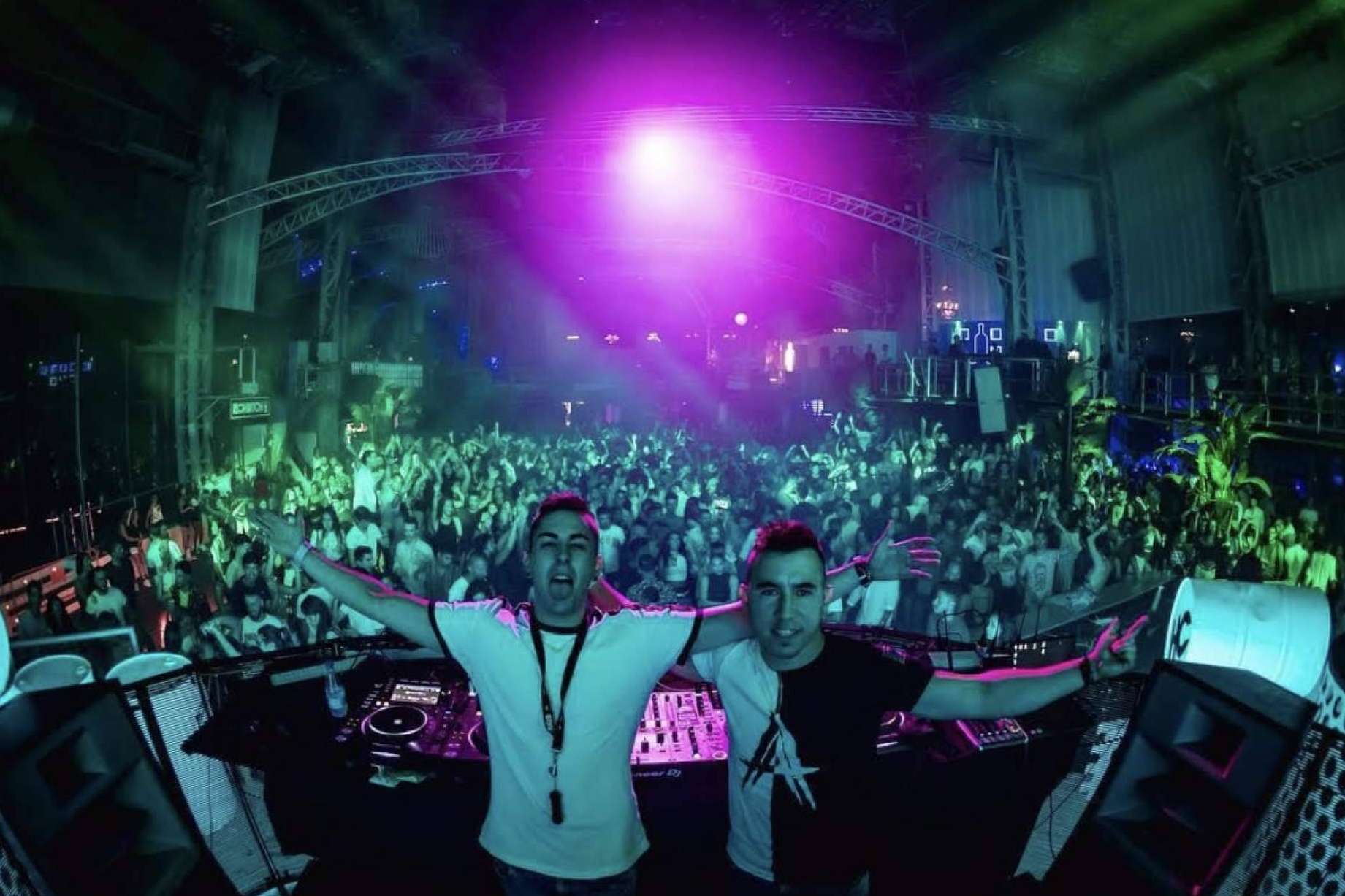 Óscar Herrera, uno de los DJs españoles más escuchados y conocidos a nivel nacional