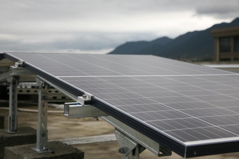 BBVA y Solfy alcanzan un acuerdo para financiar «a bajo interés» placas fotovoltaicas en España