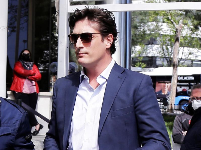 Luis Medina y José María Aristrain entran en la lista de morosos