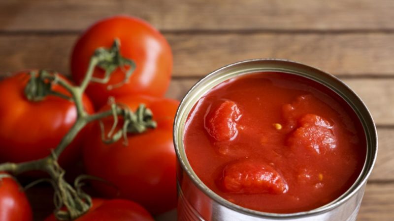 Pollo en salsa de tomate: la receta con más sabor en cinco minutos 35 Merca2.es Razones por las que no deberías comer tomate frito de bote