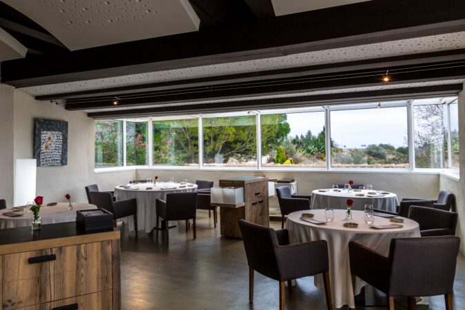 En este restaurante con estrella Michelin puedes comer con 20 euros 10 Merca2.es Antic Moli Restaurant 38 2 Merca2.es