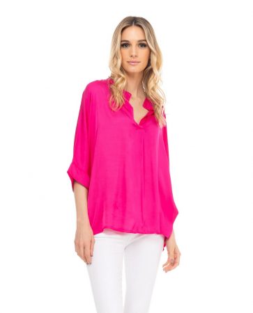 Blusa de mujer de raso oversize con cuello pico