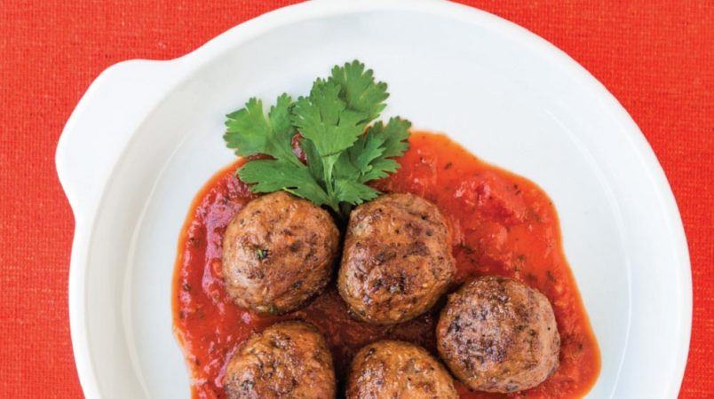 albondigas pescado receta salsa roja Merca2.es