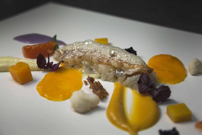 En este restaurante con estrella Michelin puedes comer con 20 euros 6 Merca2.es antic moli escuma galera Merca2.es