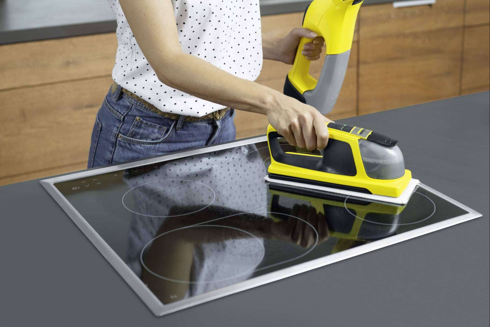 ¿Cómo conseguir una limpieza de ventanas y superficies lisas impecable?