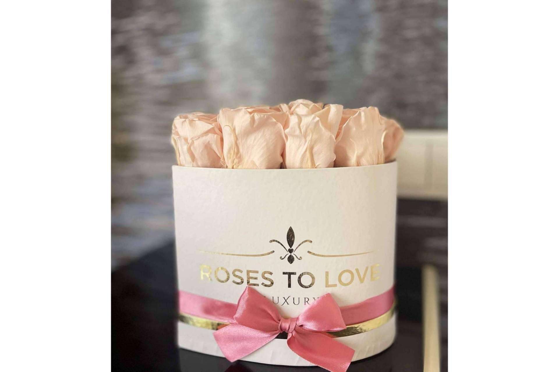 Rosas como regalos publicitarios de la mano de Roses to Love