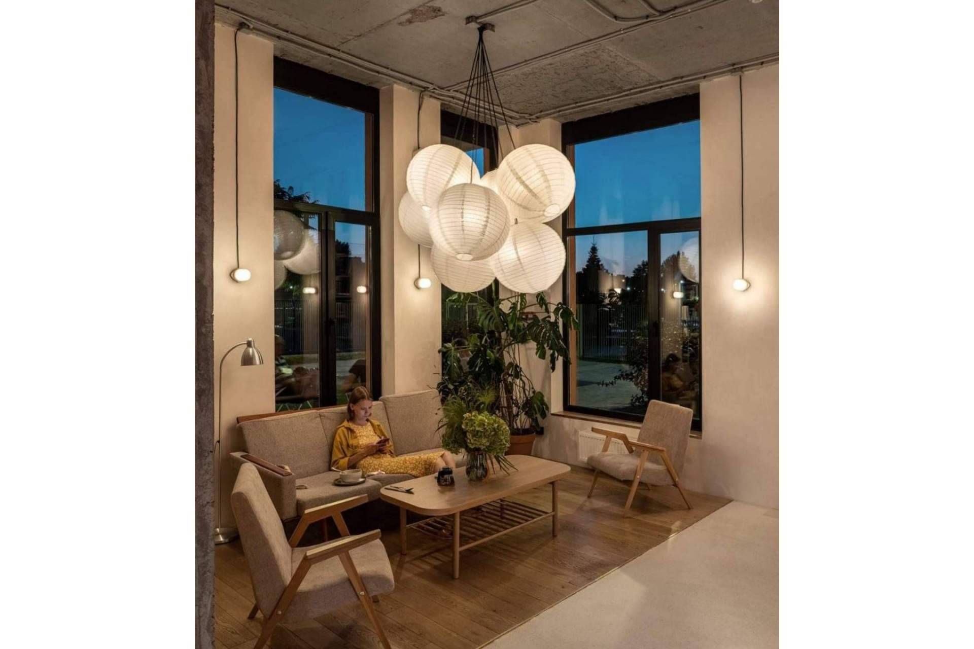 Cómo elegir la iluminación adecuada para el salón