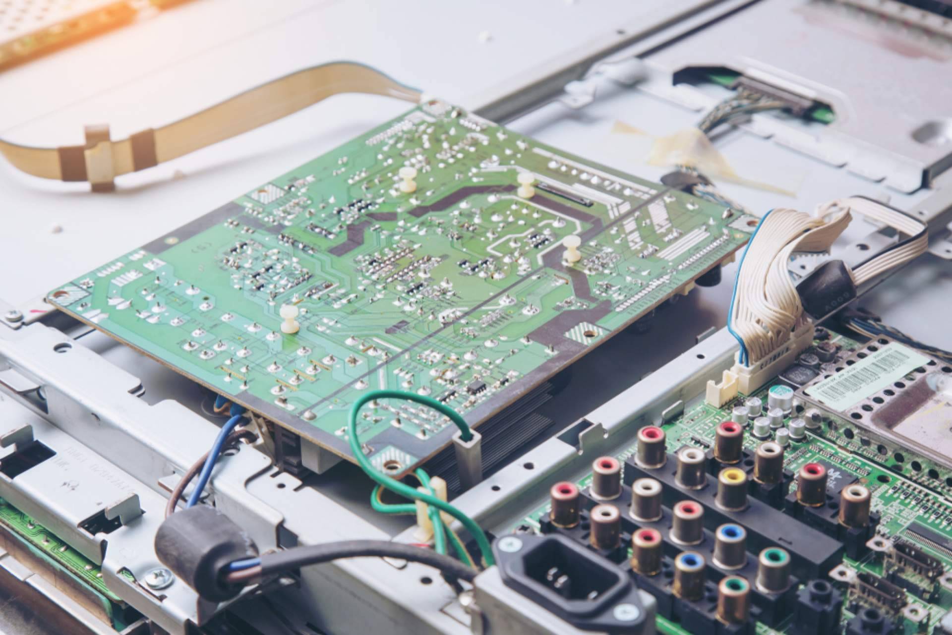 Servitec ofrece presupuestos y visitas gratuitas para reparaciones de televisores en Valencia