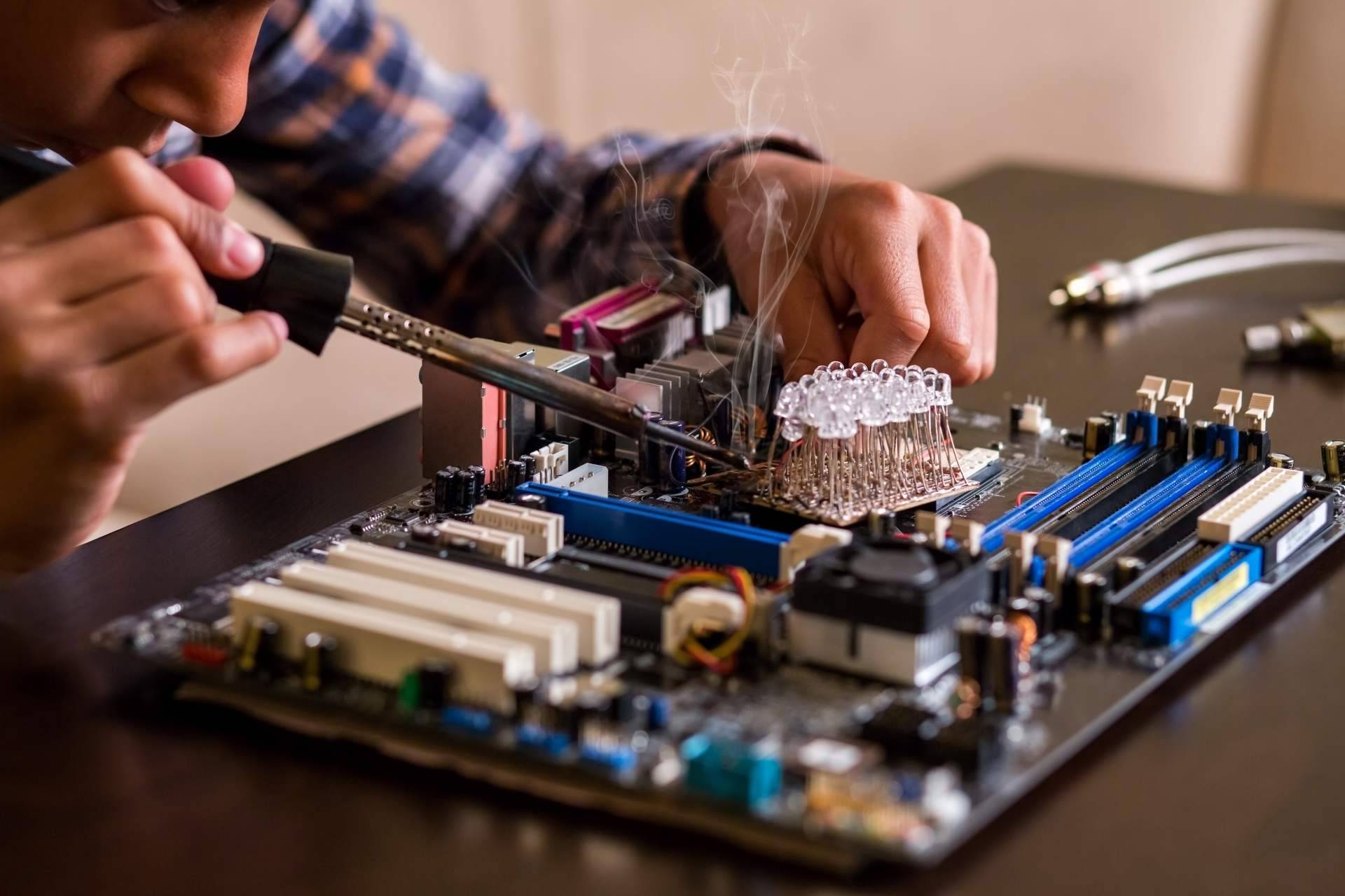 Reparar Ordenadores y la reparación de placa base de portátiles