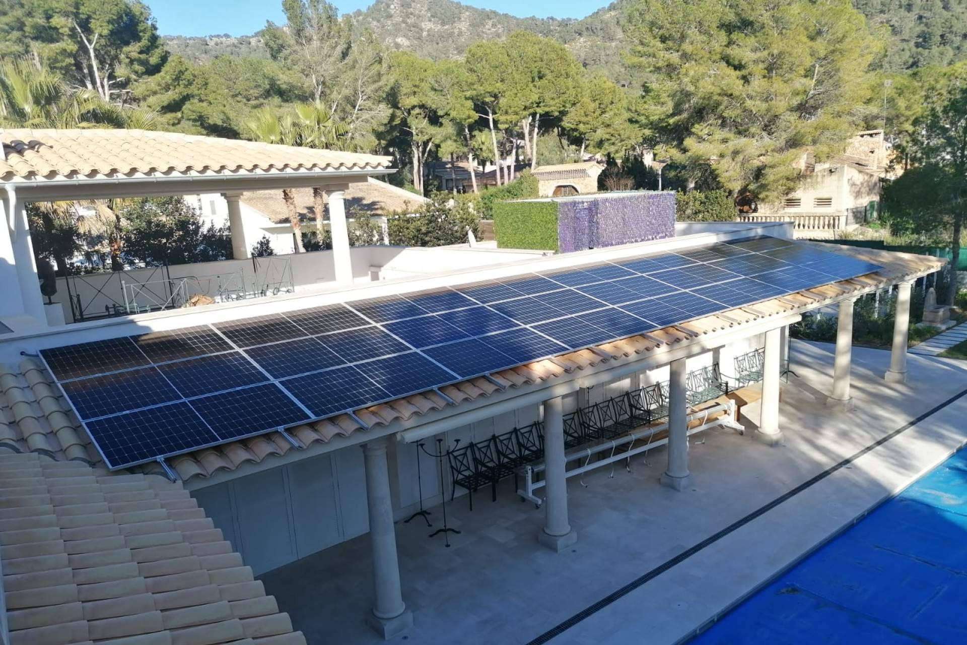 ¿Cómo conseguir eficiencia, ahorro y reducción de emisiones? Las instalaciones fotovoltaicas