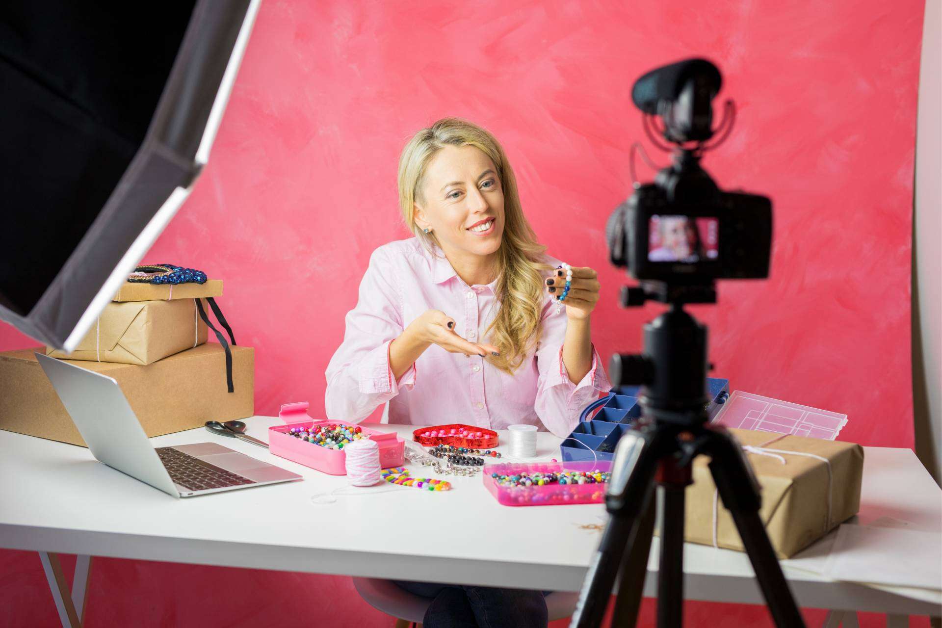 ¿Por qué añadir microinfluencers a una estrategia de marketing?, por Brandarmies