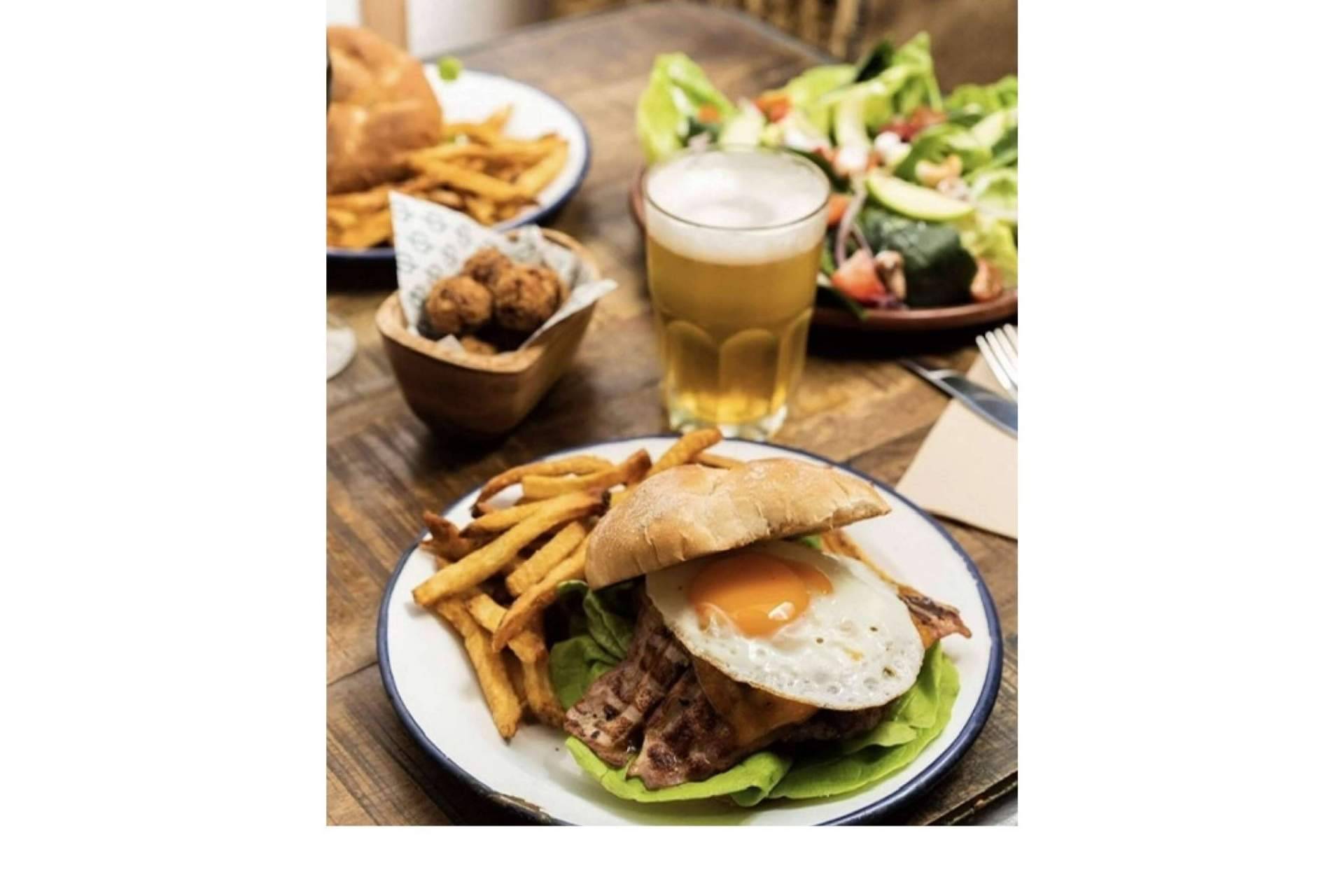 ¿Dónde probar una deliciosa hamburguesa en Barcelona? Tío Joe