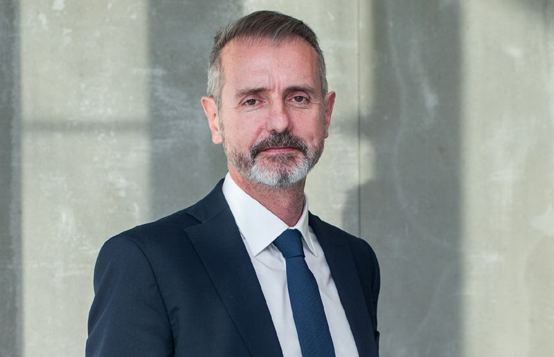 Marc Murtra llega a la Junta de Indra y la  cumbre de la OTAN con una subida en bolsa del 32% y récord de ingresos  bajo el brazo