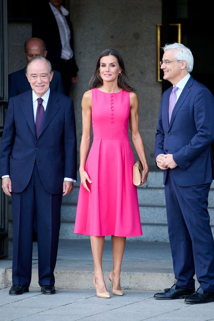 Letizia vestido rosa carolina herrera Merca2.es
