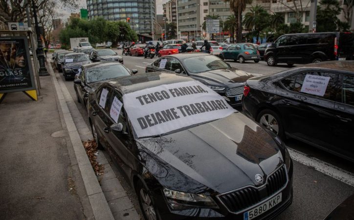 Las VTC se movilizan contra el decreto catalán