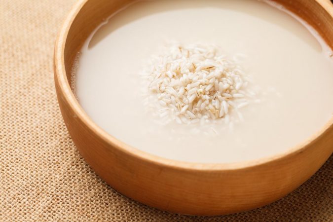 agua de arroz para las plantas beneficios y como se prepara 3468 orig Merca2.es