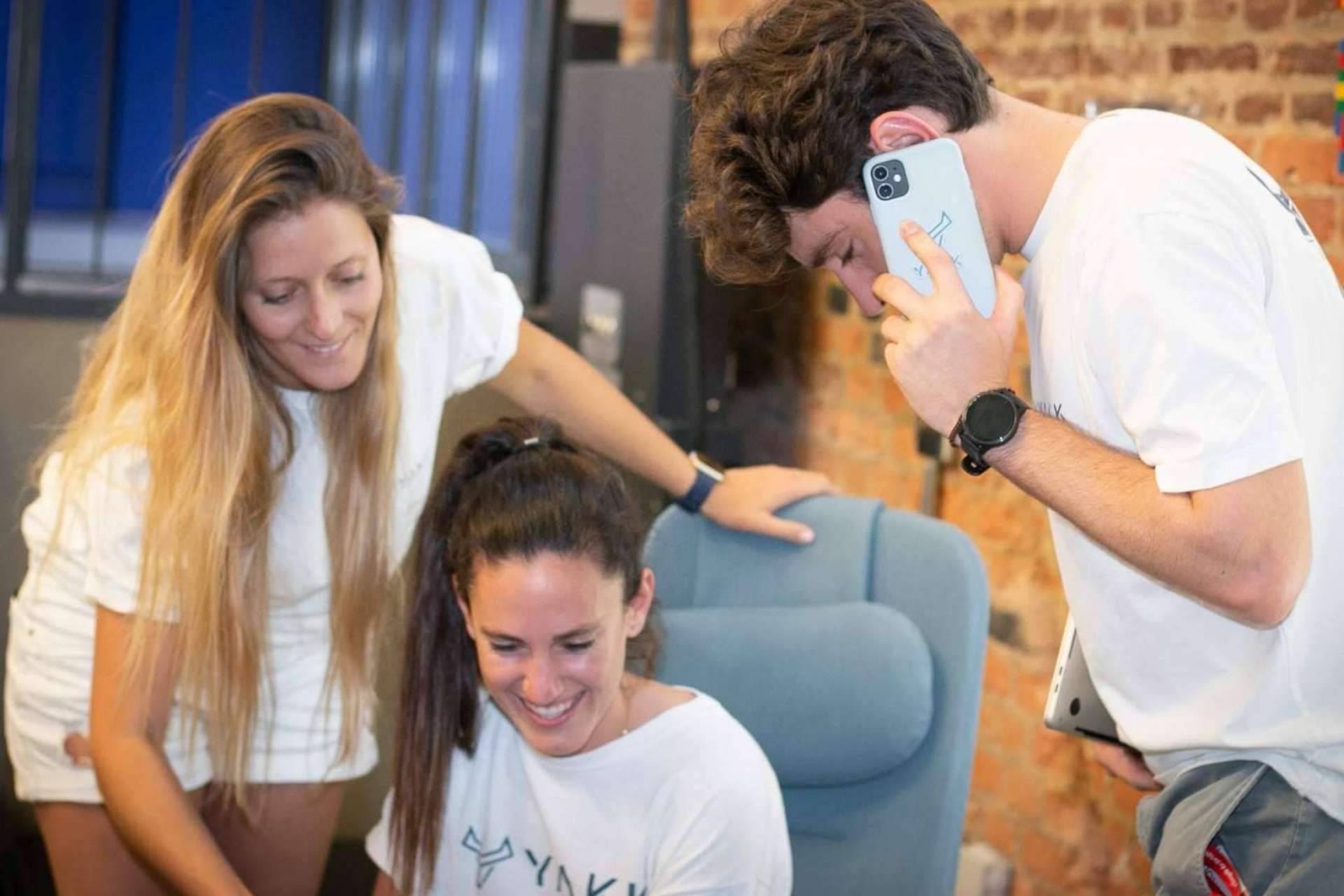 Los dispositivos en desuso, una problemática para las compañías que la startup Yakk está solucionando