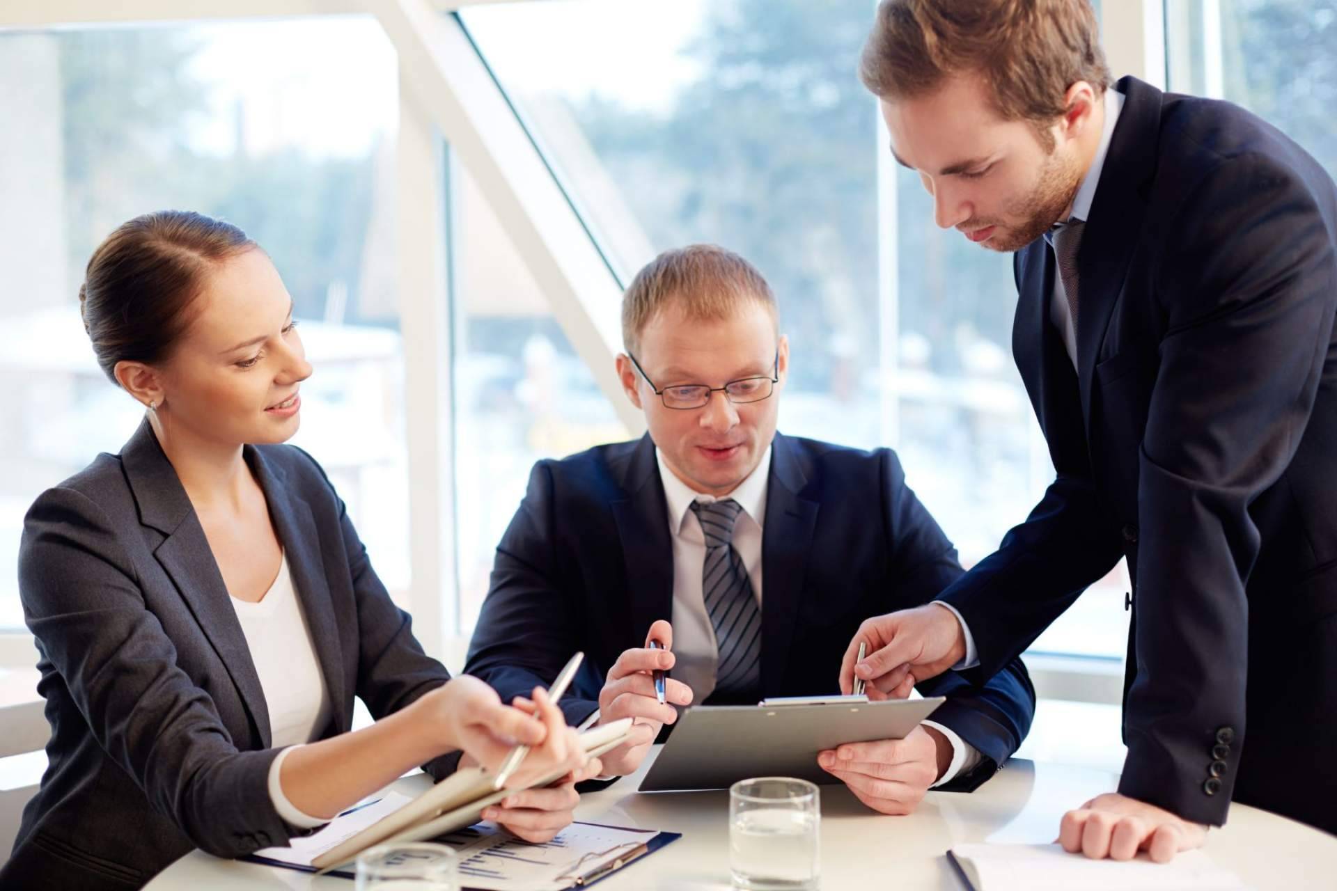Hecha a medida para personas con perfil de directivo que deseen ser consultor en trasformación digital con conceptos revolucionarios para las empresas, llega a España la Consultora Idonms