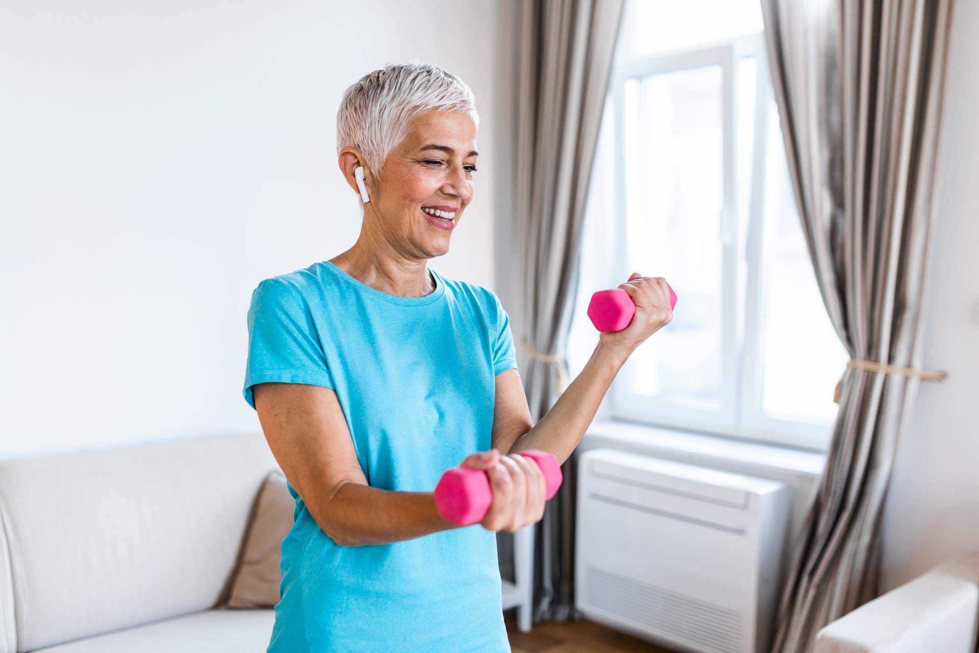 Curso de gimnasia online para séniors, por Canal Sénior