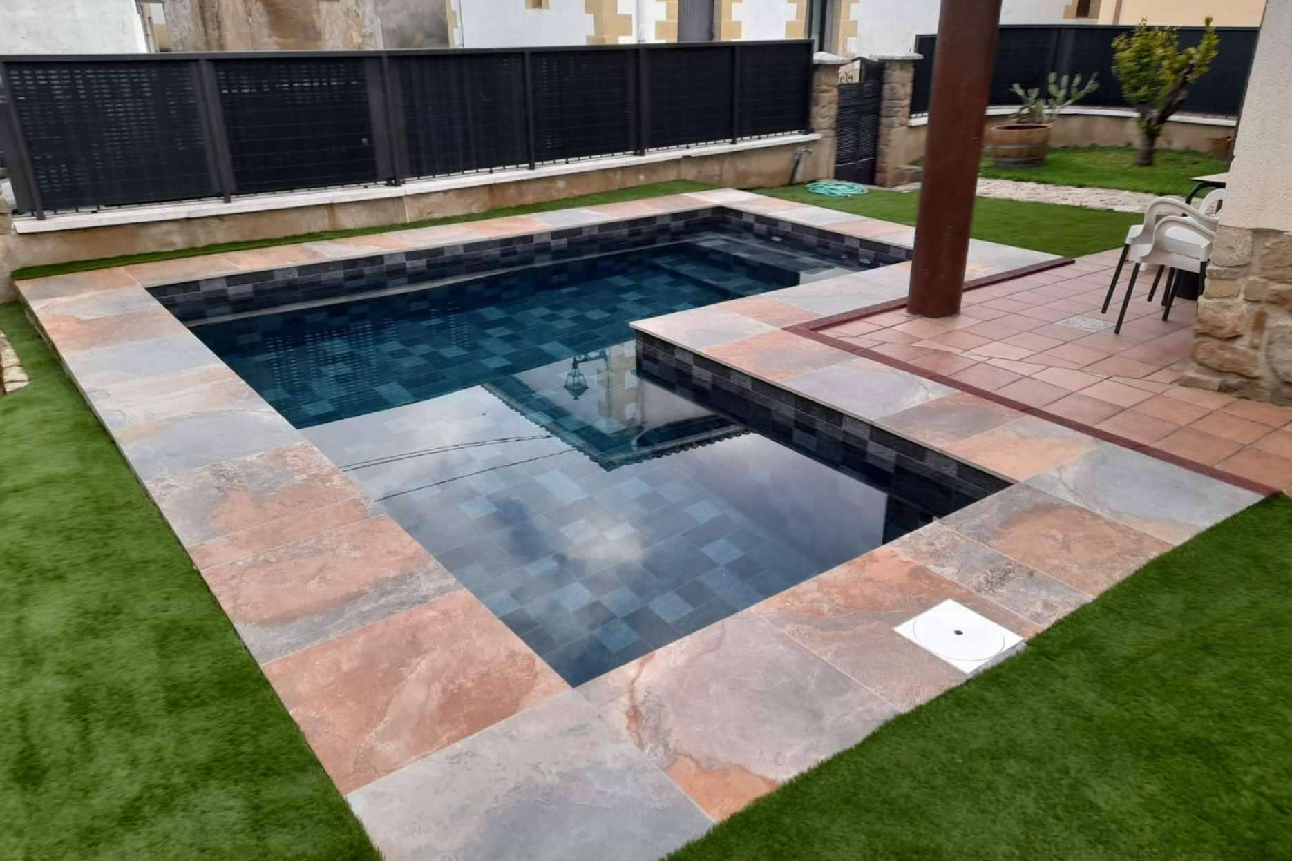 Nuevas tendencias en piscinas 2022, por Esencial Pool
