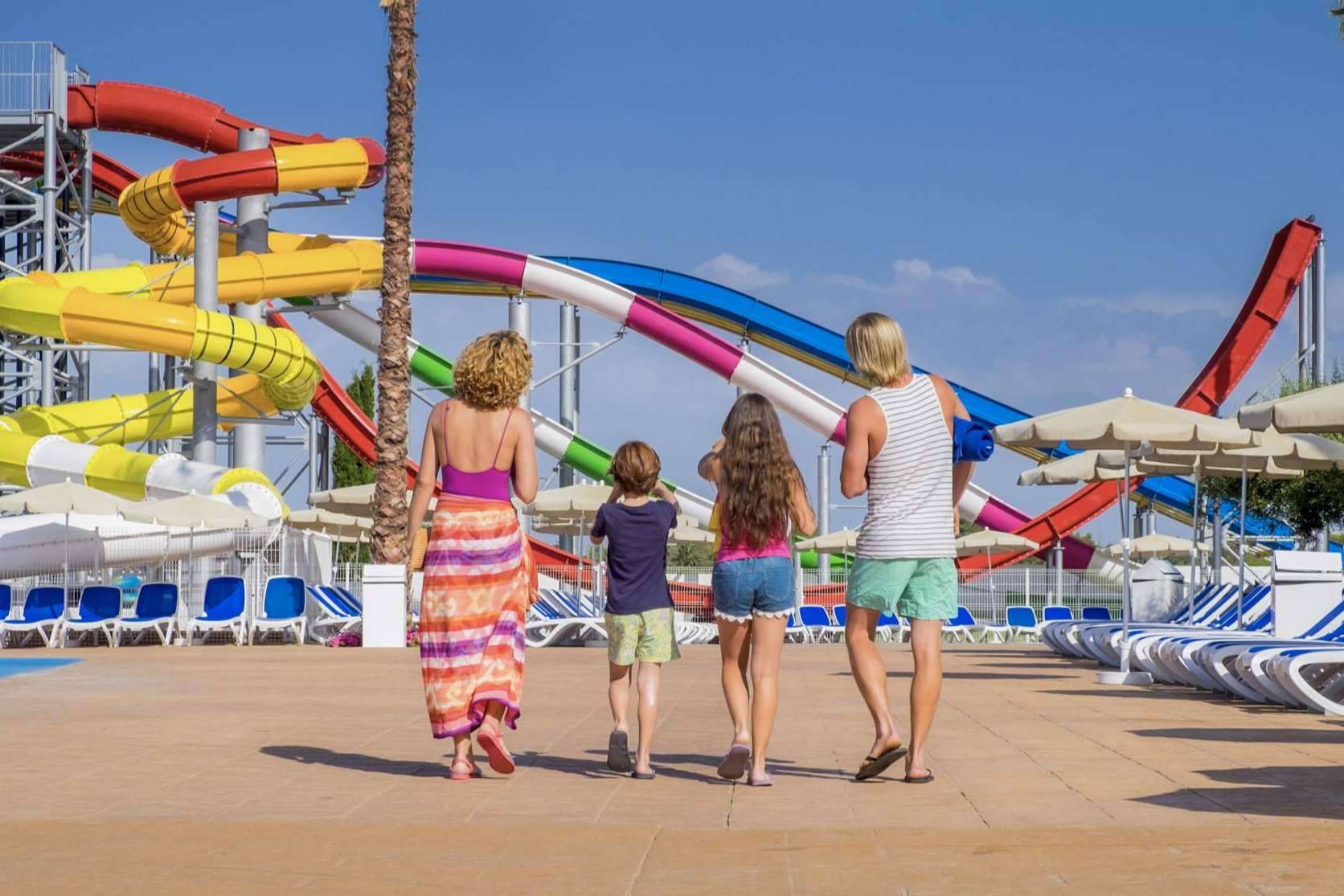 Disfrutar de unas vacaciones con niños en hoteles familiares y parques acuáticos
