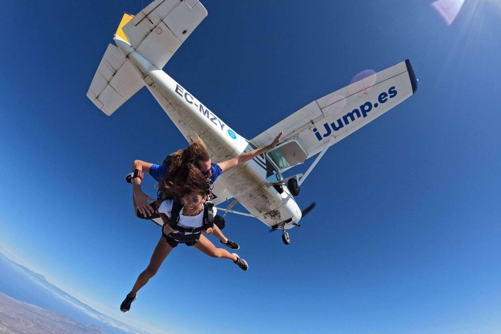 Practicar skydive en Gran Canaria, con iJump