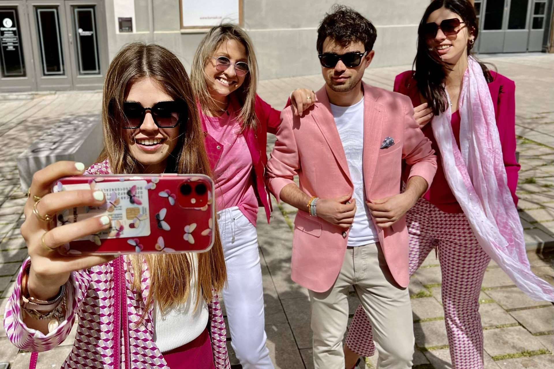 La tienda online de Iglesias Moda pega fuerte con E&ABCN y otras marcas reconocidas