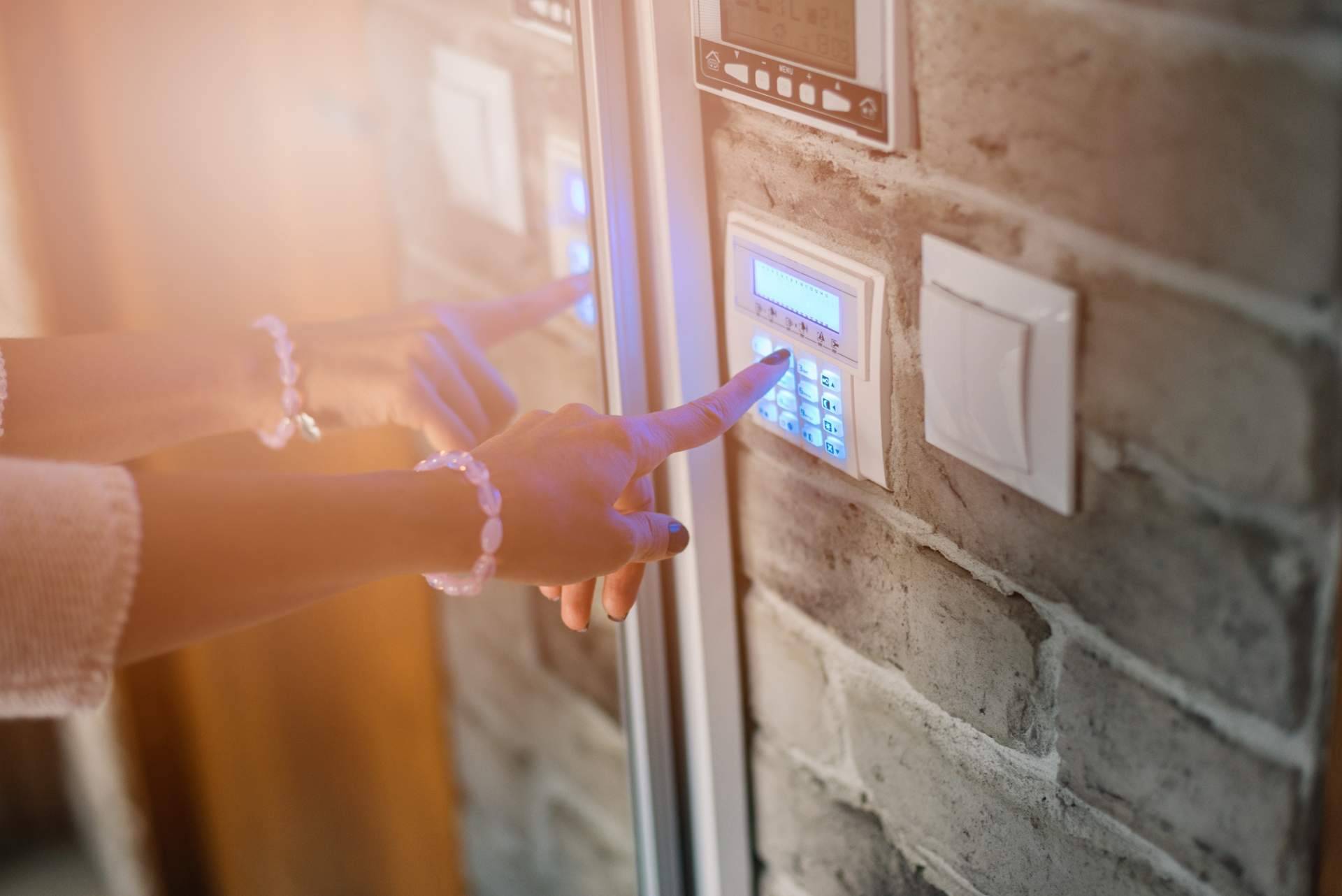 El sistema ADT con funcionalidades renovadas, en Alarmas JM