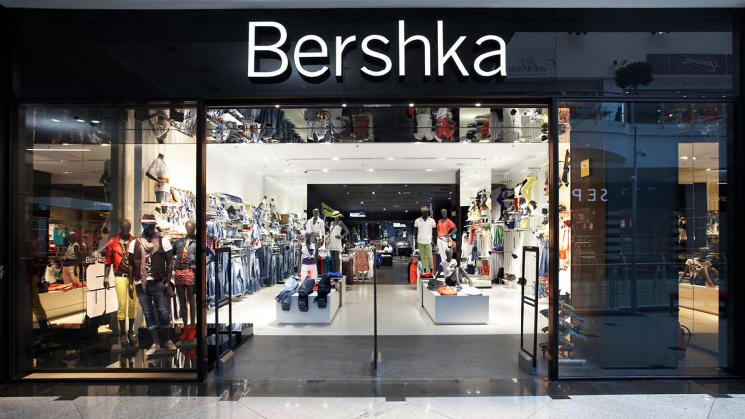 El mejor chollo de Bershka: rebaja 10 euros este estiloso top halter