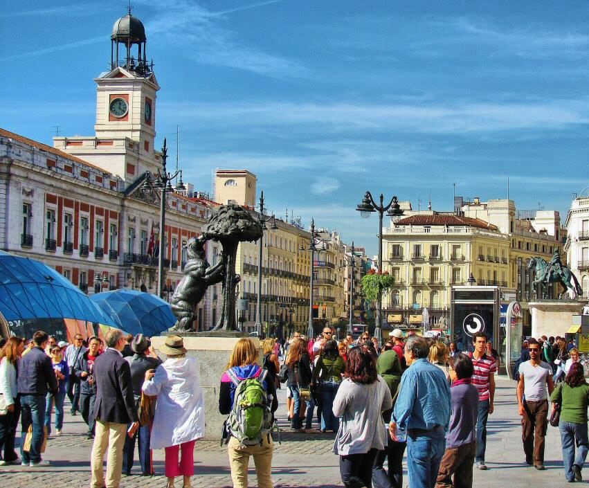 La inflación, la falta de personal, y las tasas complican la recta final del turismo