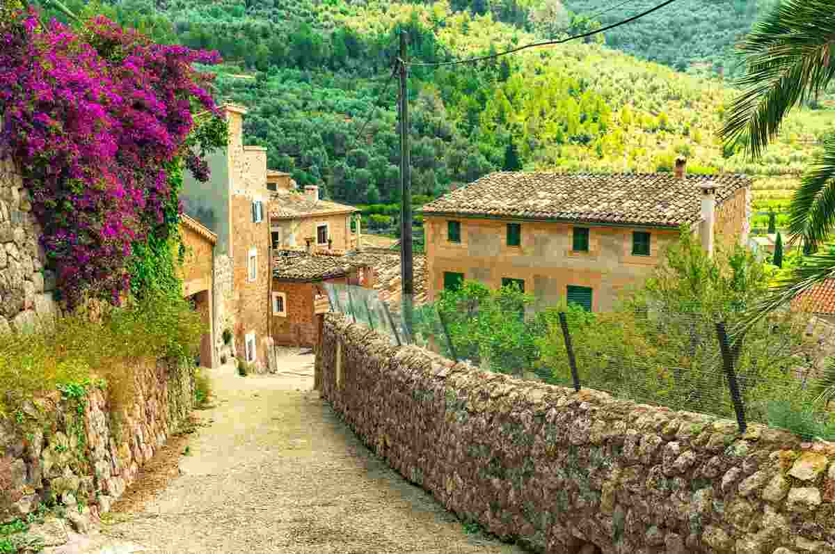 El primer pueblo en ser considerado uno de los más bonitos de España