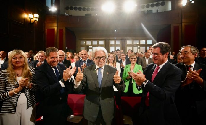 Josep Sánchez Llibre, presidente de Foment, sin opciones contra Garamendi