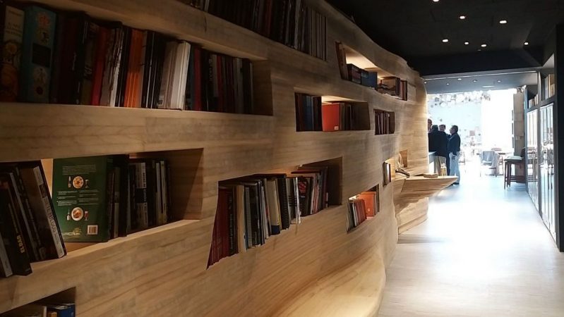 Así es el nuevo restaurante de Chicote que tiene hasta biblioteca 