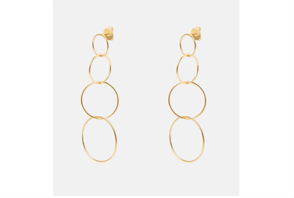 Pendientes largos dorados con cuatro aros el corte inglés