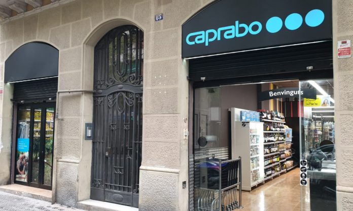 La nueva tienda de barrio de Caprabo en Barcelona