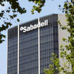 El intento de Banco Sabadell para frenar la OPA de BBVA le sale ‘rana’