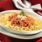 Espaguetis con albóndigas al estilo siciliano