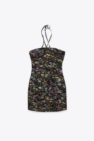 Zara tiene la prenda más codiciada de la temporada por menos de 4 euros 6 Merca2.es vestido Zara