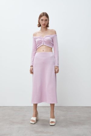 Zara tiene la prenda más codiciada de la temporada por menos de 4 euros 8 Merca2.es falda evasé Zara