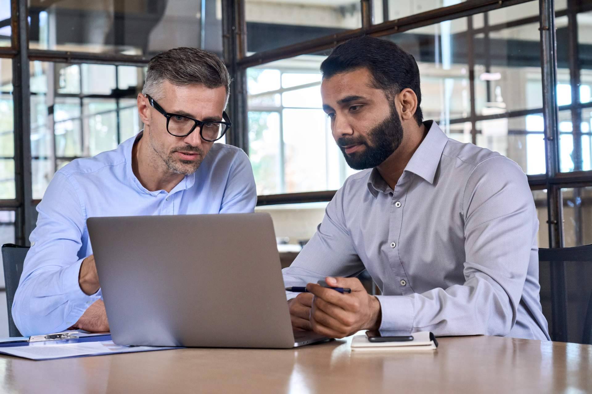 Los funnels como herramienta eficaz para vender cursos, con Israel Huerta