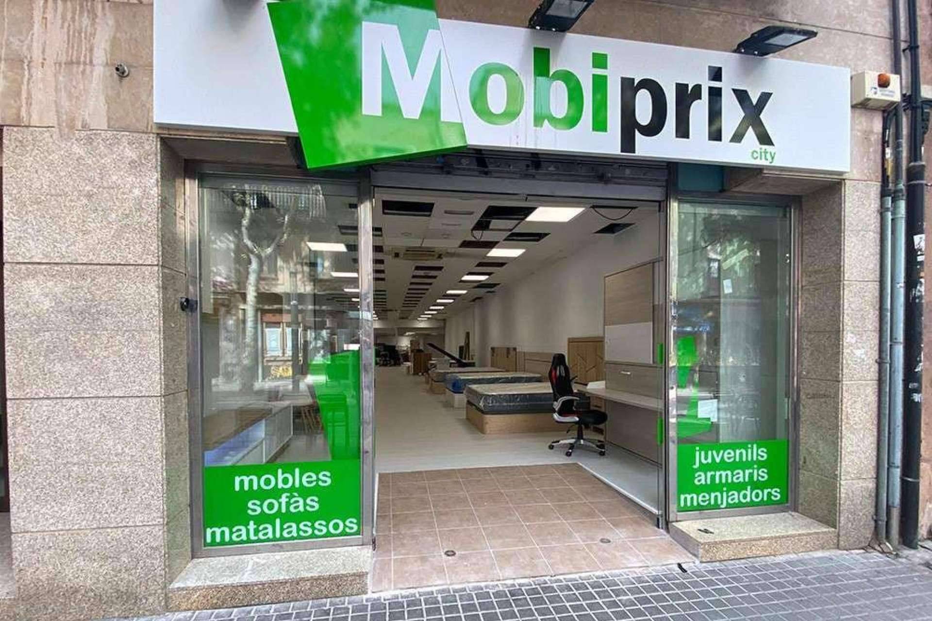 La cadena de tiendas de muebles Mobiprix se afianza en Cataluña