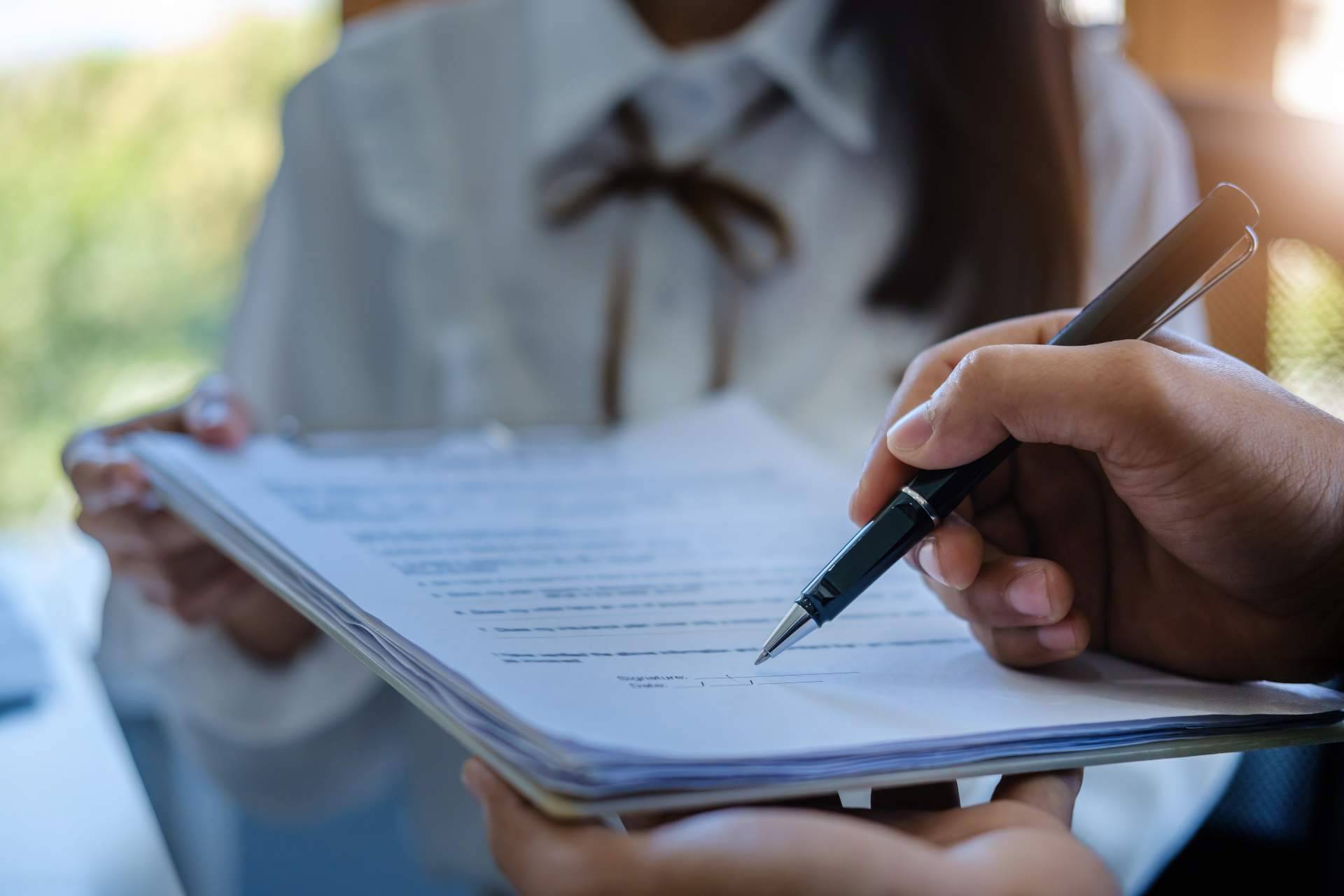 Las claves para pedir una hipoteca siendo funcionario, por Helloteca