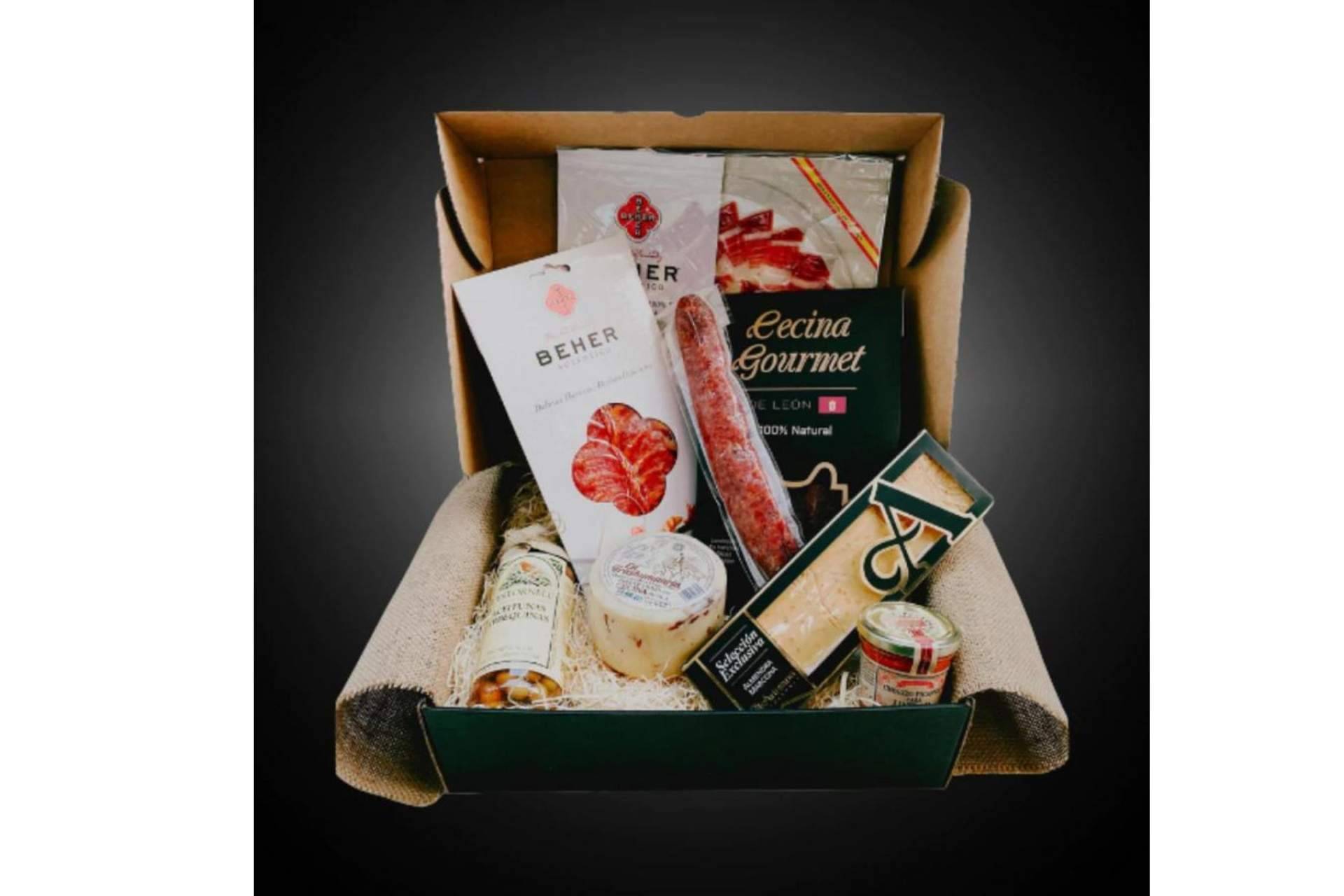 Personalizar una cesta gourmet de la mano de Bon León
