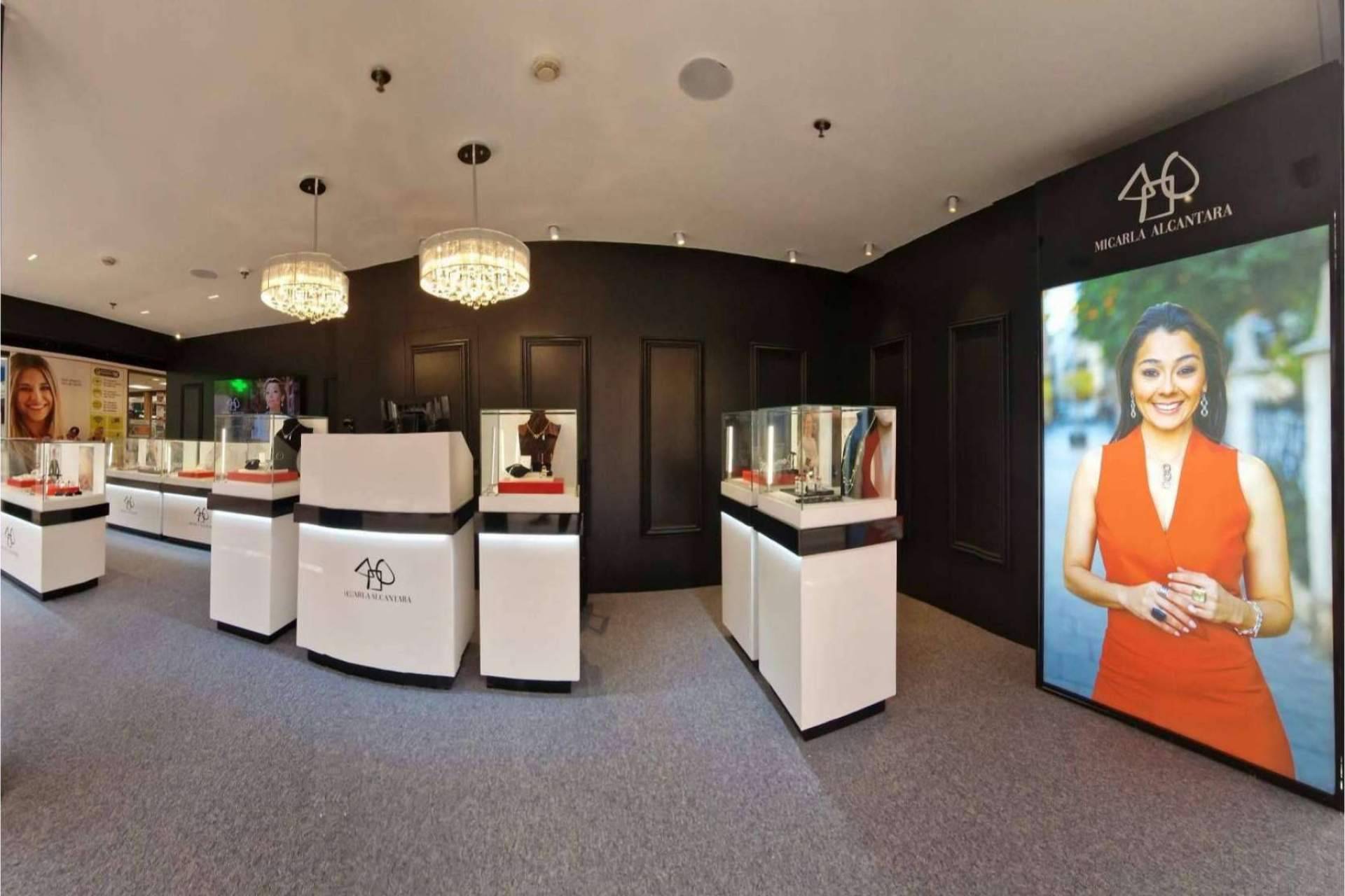 La marca en plena expansión, Geometrix joyas, inaugura su primera tienda física