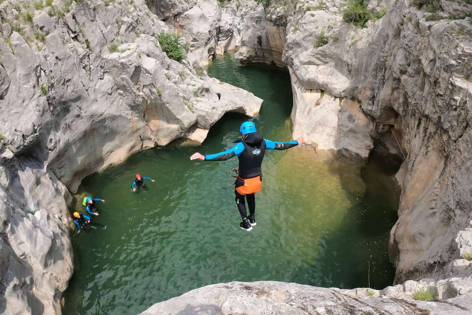 Los deportes de aventura para disfrutar del verano al aire libre que propone Guía y Deportes de Aventura
