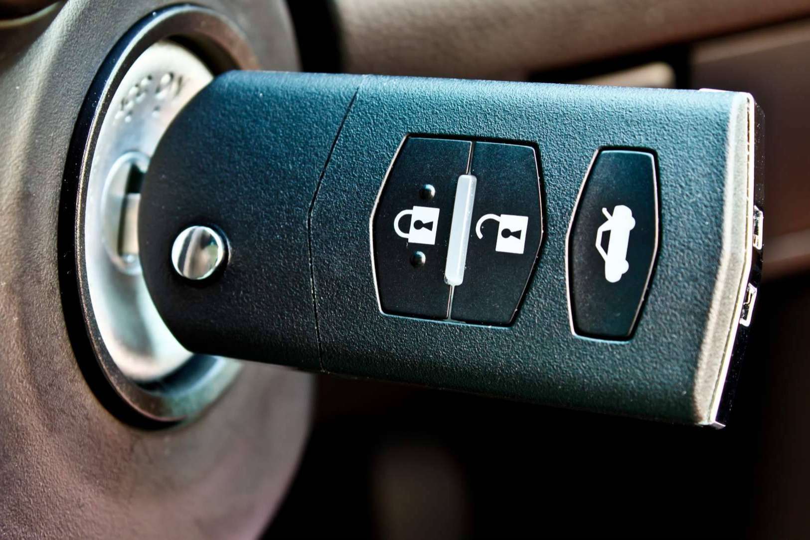 Pérdida total de llaves de coches y soluciones que aporta EGINER