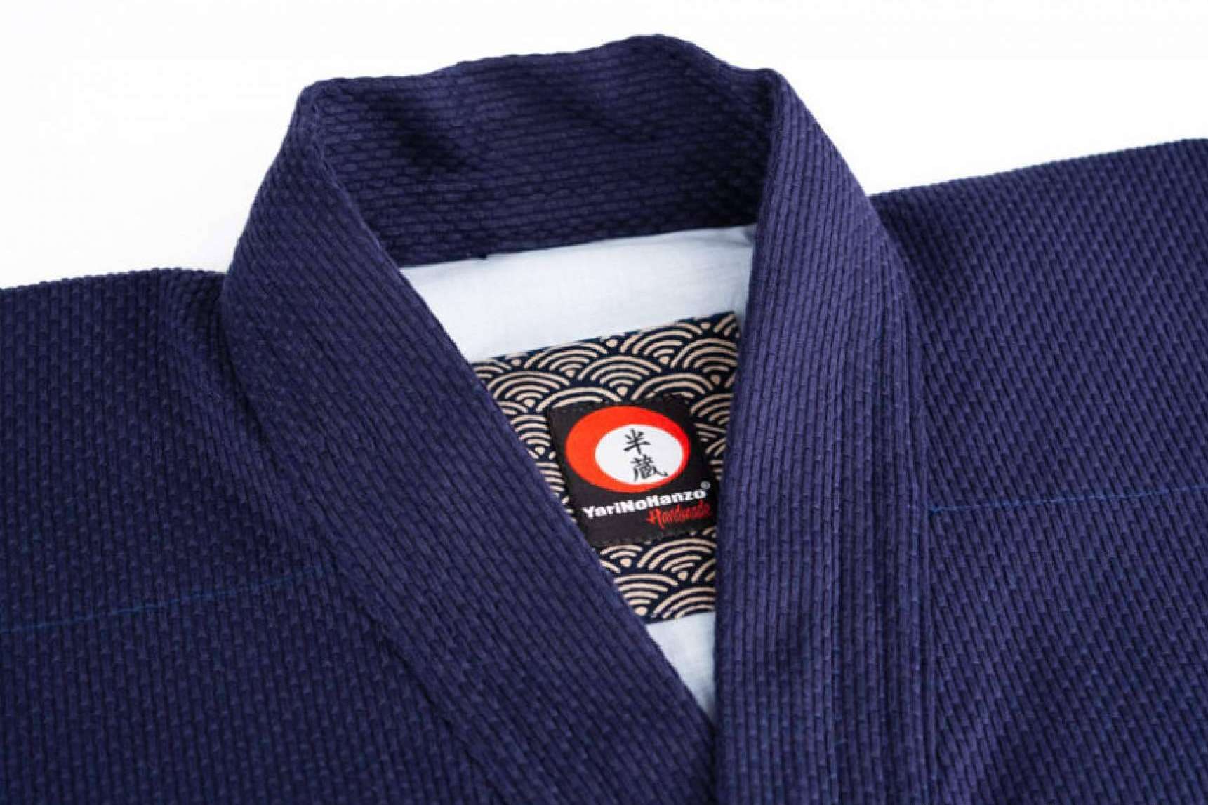 Katanamart ofrece un amplio catálogo de uniformes de artes marciales