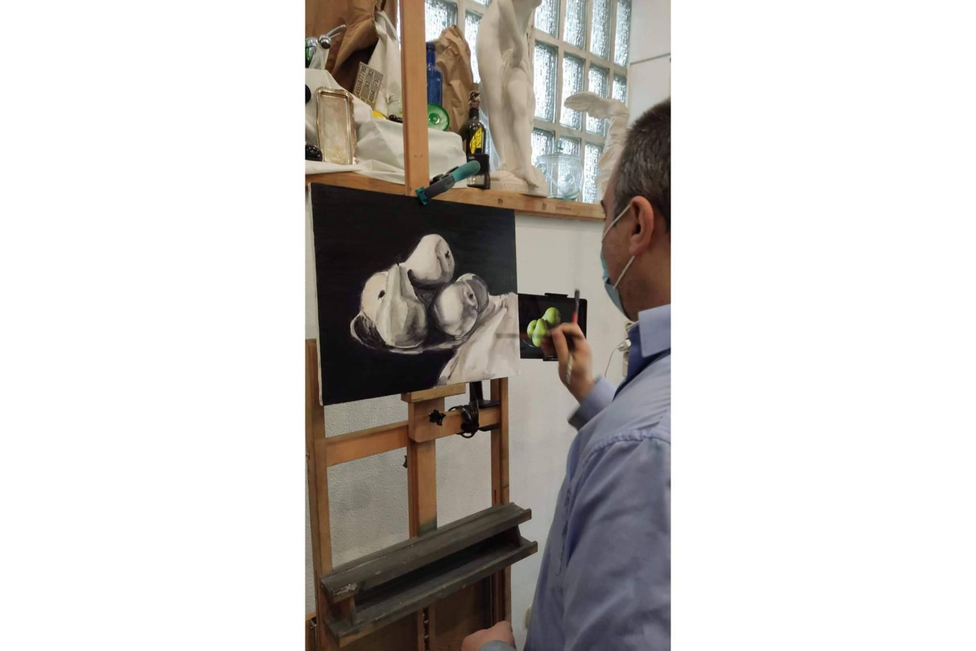 Reservar una plaza para las clases de pintura de Estudio Ilógico en septiembre
